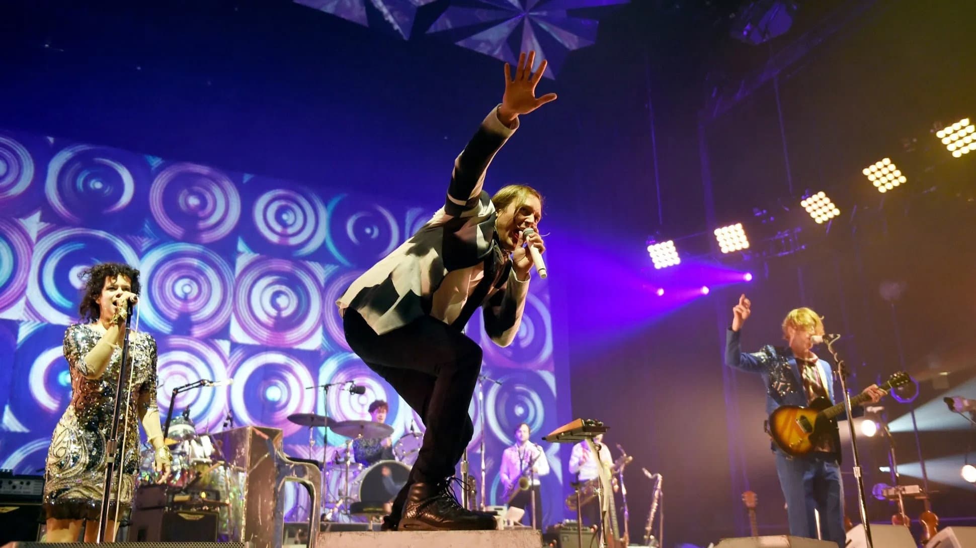 Backdrop for Arcade Fire: Live at Earl's Court